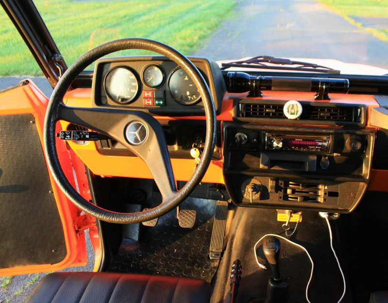 Illustration for article titled At $28,000, Could This 1988 Mercedes 240GD Have You Going Long?